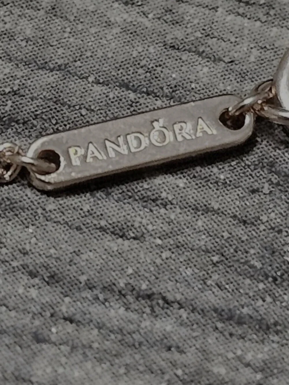 Authentic Pandora Sparkling Heart Collier Necklace